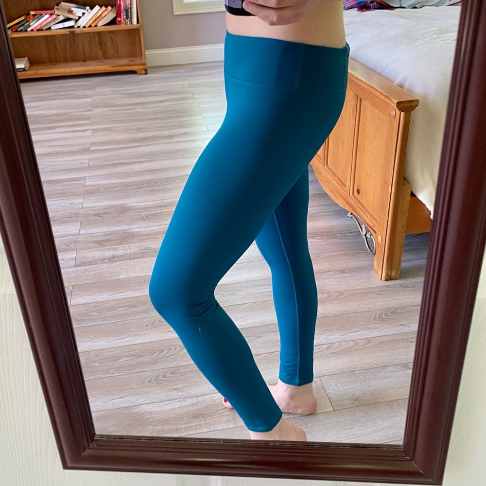 Fabletics Green Salar Solid Cold Weather Leggings - image 5